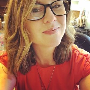 Meet your Posher, Elyse